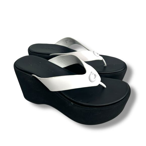 Coach black & white Platform Flip Flops Size 5 Sculpted C Chunky Y2K Sandals - Picture 10 of 12